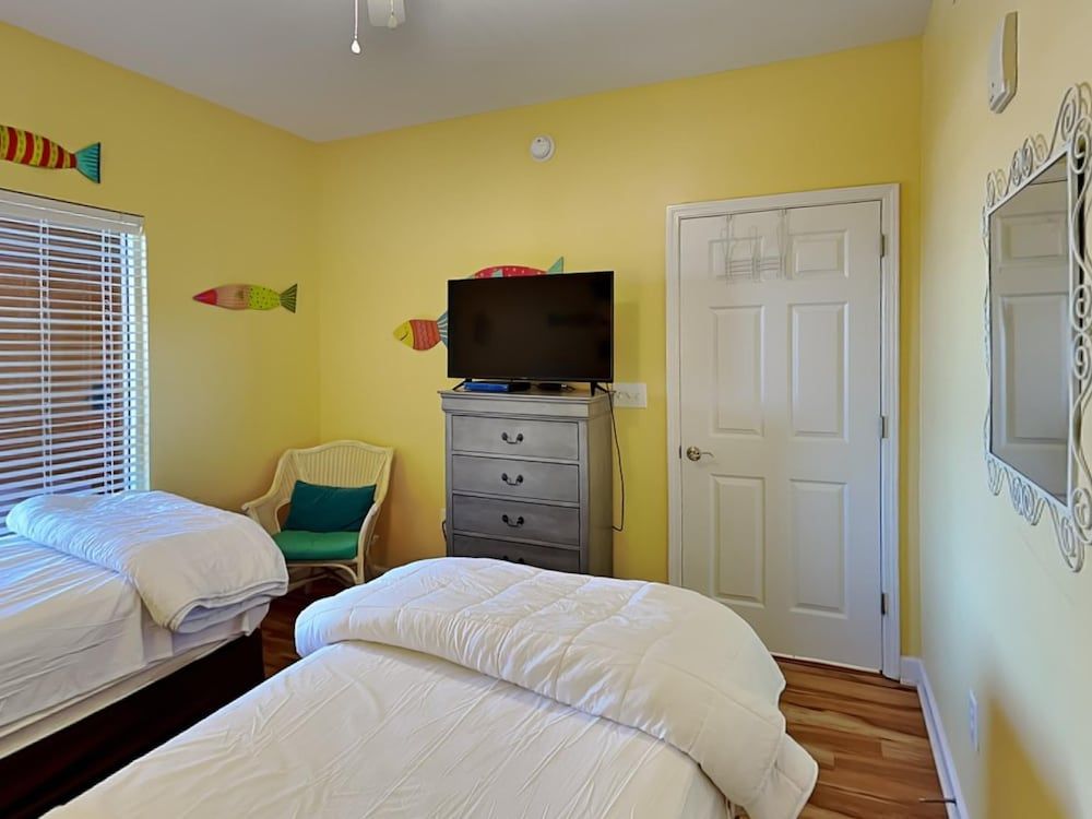 Condo, Multiple Beds, Balcony, Ocean View (#1606 - No Pets Allowed)