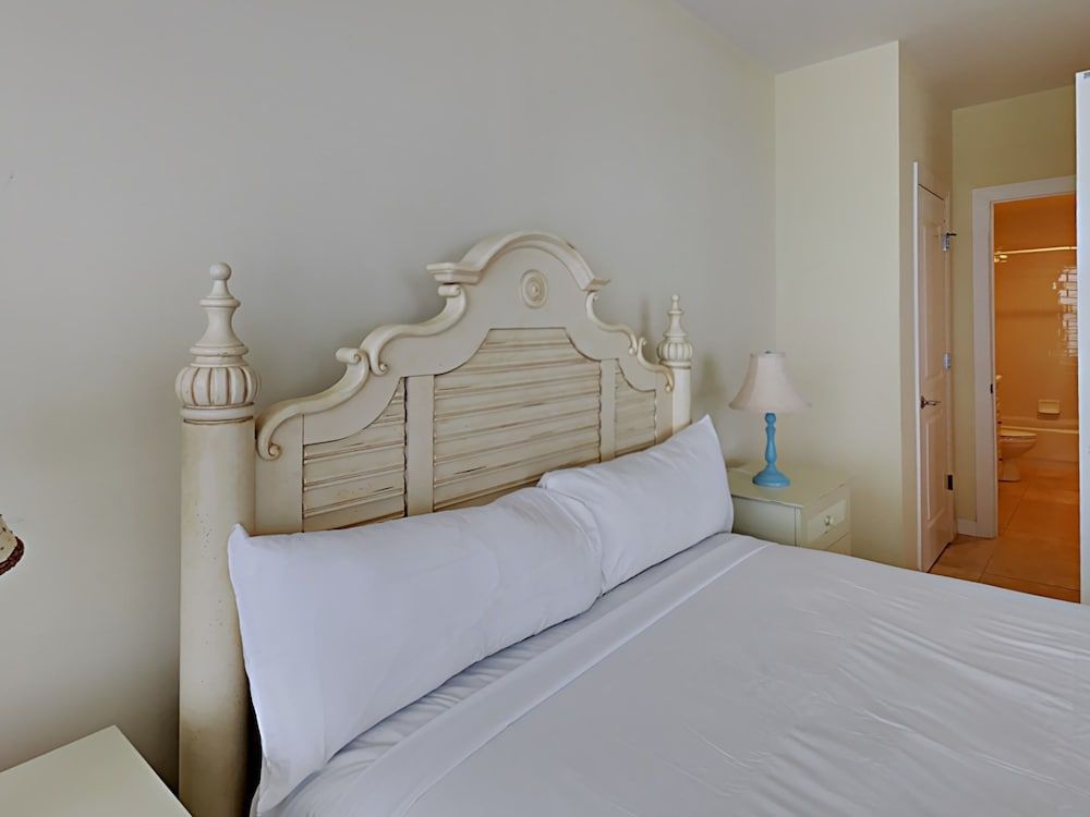 Condo, Multiple Beds, Balcony, Ocean View (1222 West - No Pets Allowed)