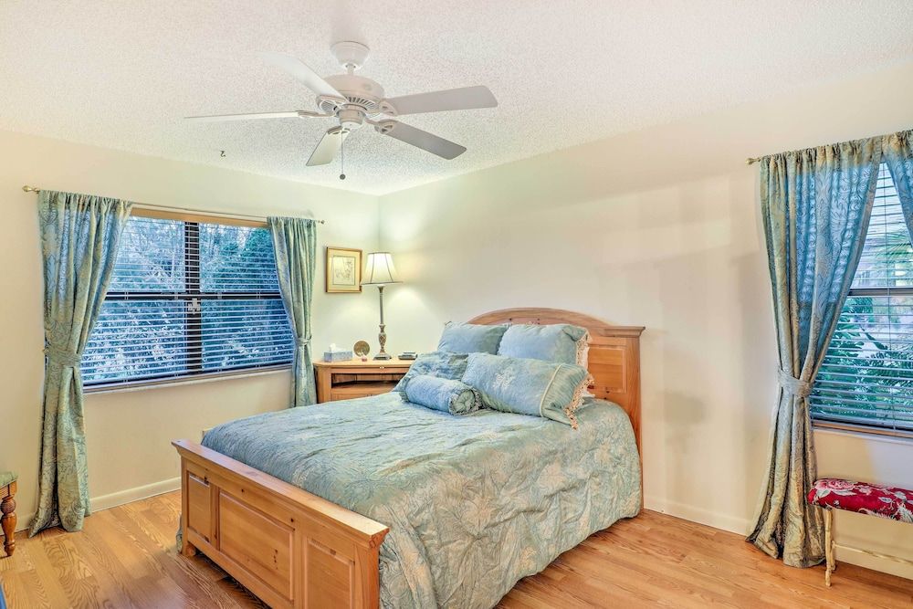 House (2 Bedrooms)