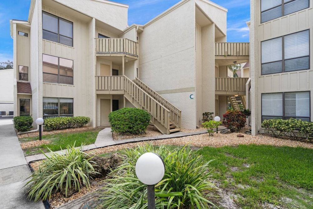 Bay Oaks C Ground Floor