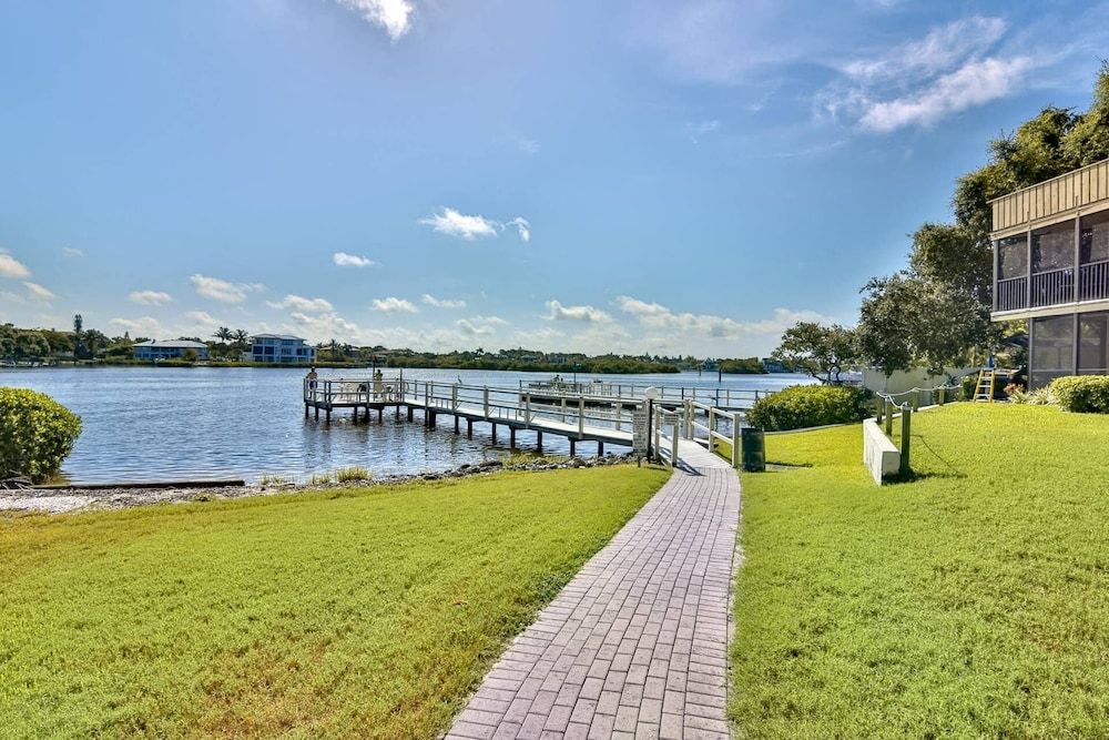 Bay Oaks C Ground Floor