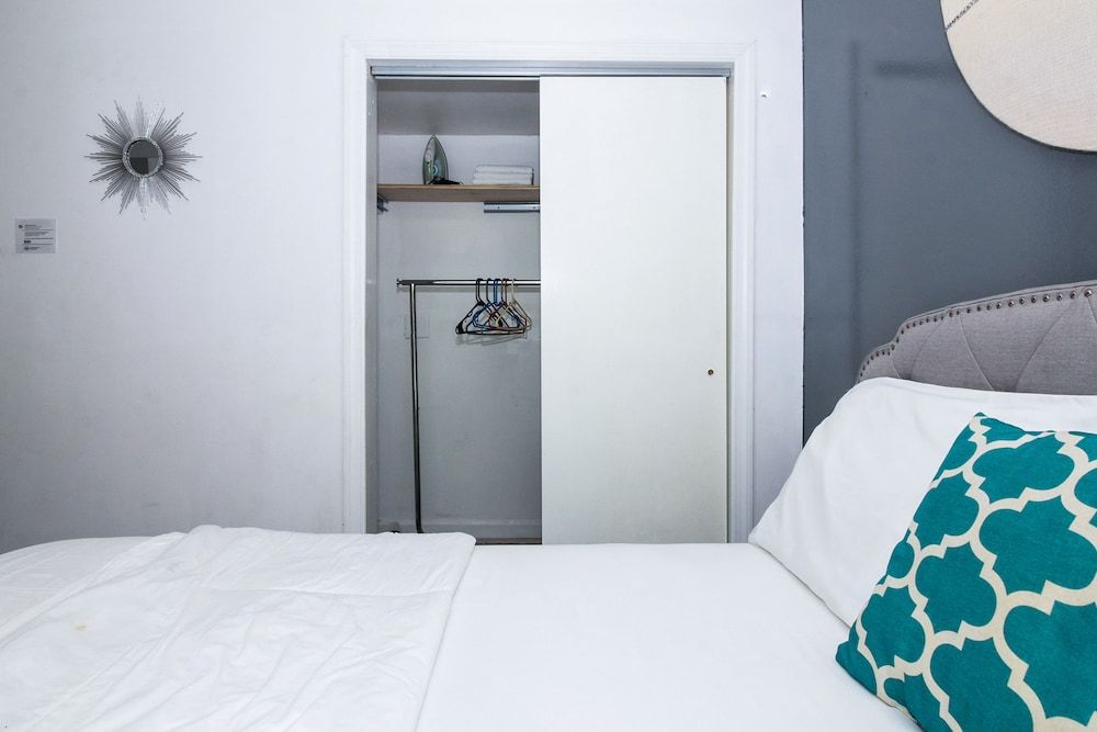 Racpanos Modern Stay on Forrest Street Signature Studio, 1 Double Bed with Sofa bed, Non Smoking, Kitchen 2