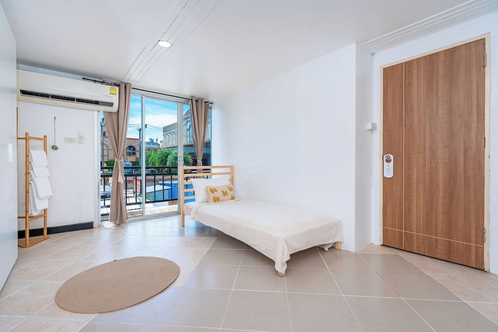 Kata Station Family Room, 1 Double Bed 2