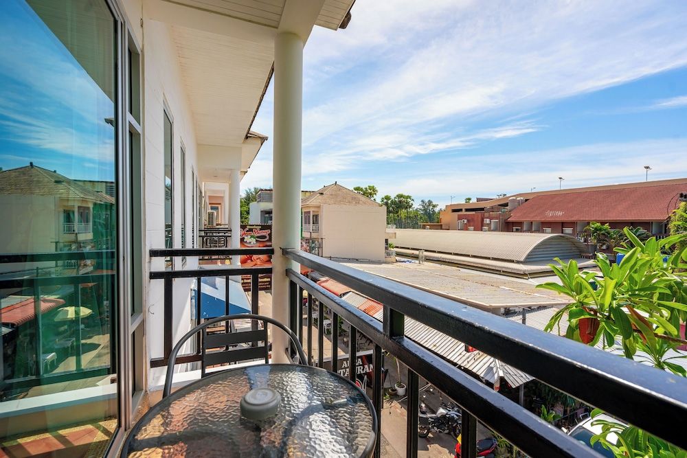 Kata Station Family Room, 1 Double Bed 11