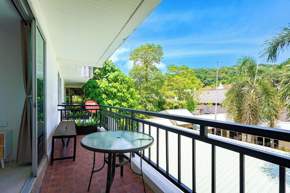 Kata Station Family Room, 1 Double Bed 9