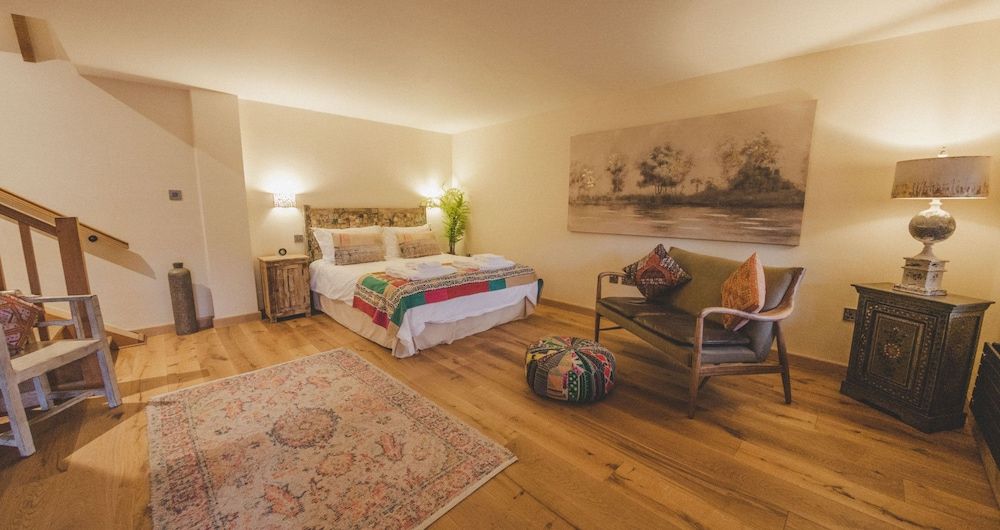 Trading Boundaries Family Room