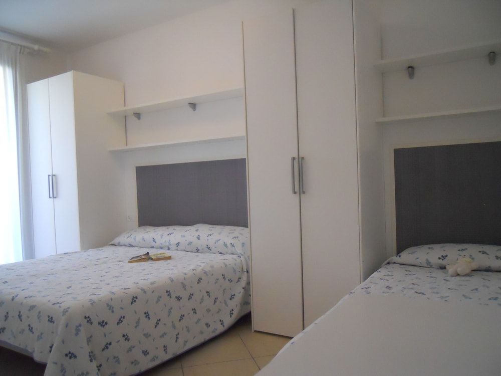 Apartment (TULIPANO 004_PT_B1*)
