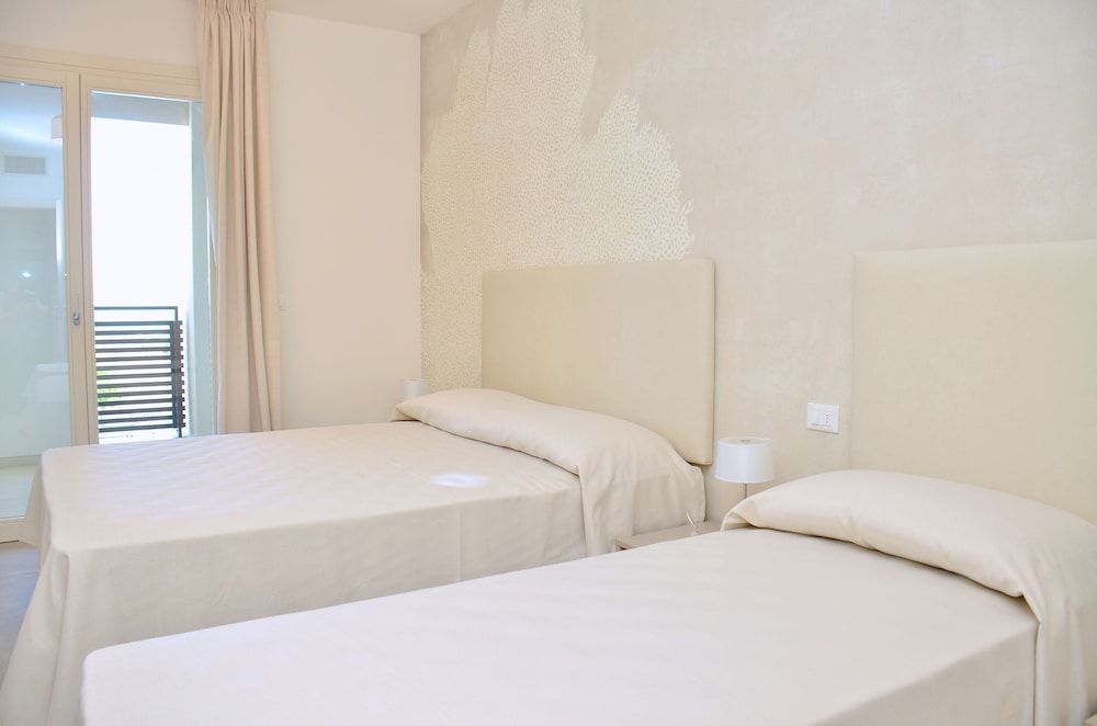 Condo (White Room Sud Mare)