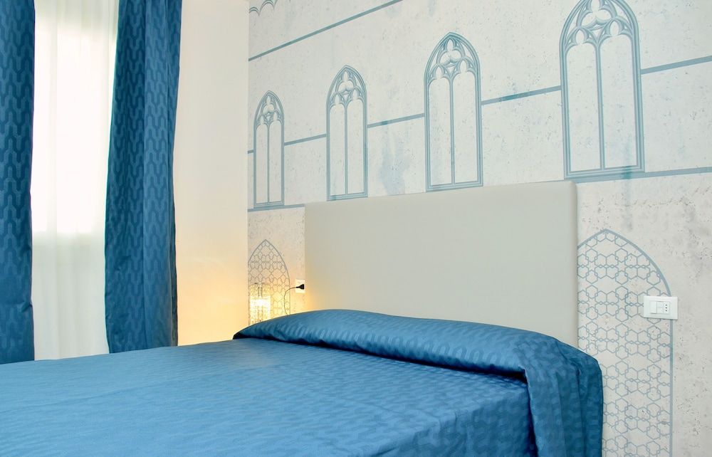 Condo (Oriental White Room Sud)