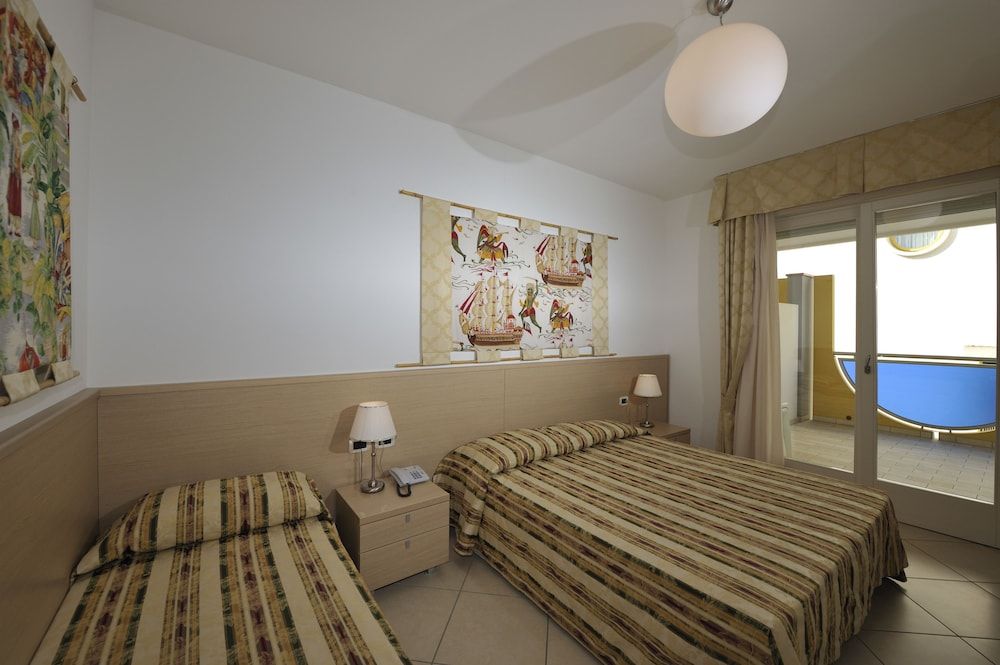 Apartment, 2 Bedrooms (C1 South)
