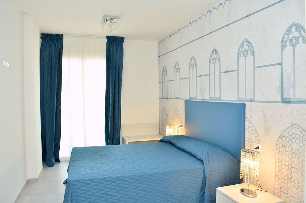 Condo (Oriental White Room Sud)