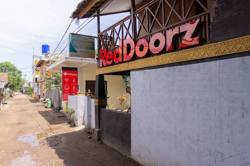 undefined RedDoorz @ Gili Trawangan 3