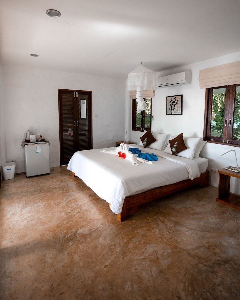 Lazy Day The Resort Sunset Single Bungalow
