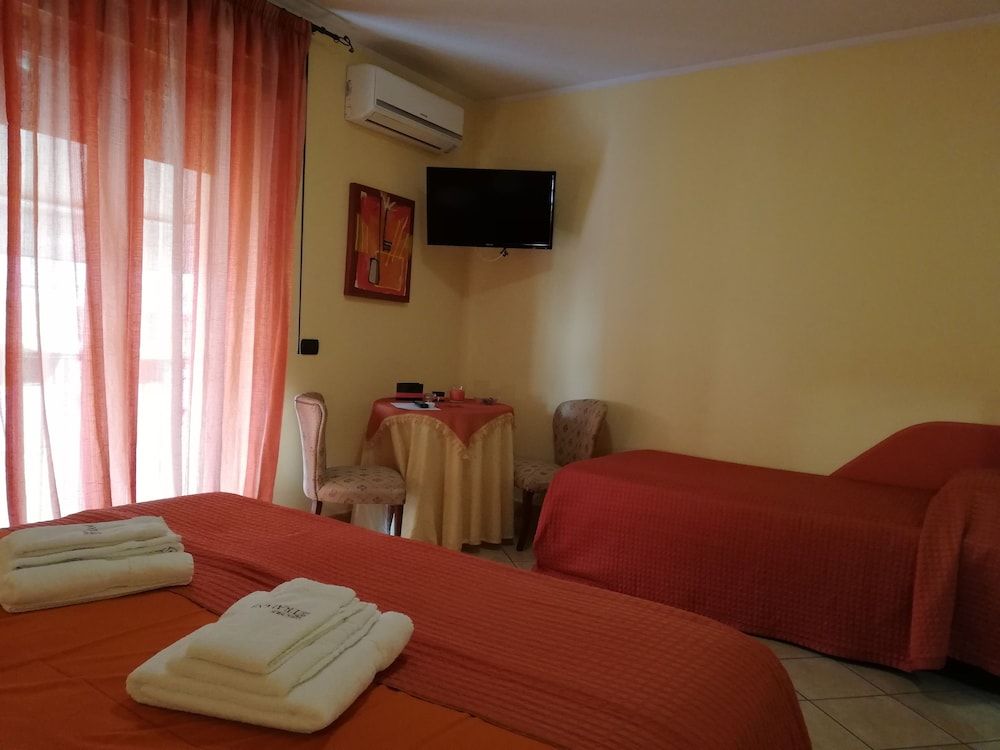 B&B Domus Traiani Triple Room