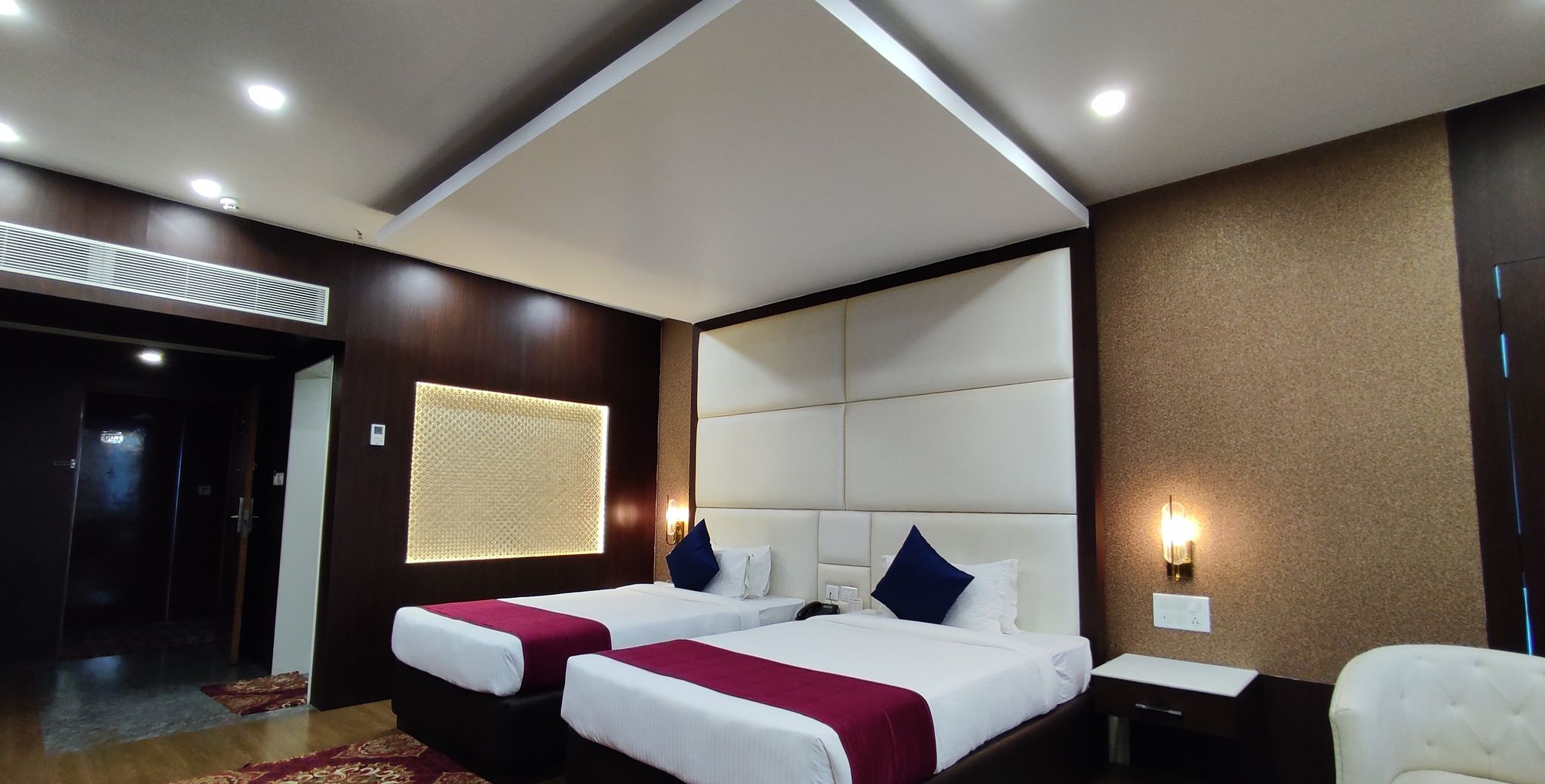 Executive Room (King Bed)