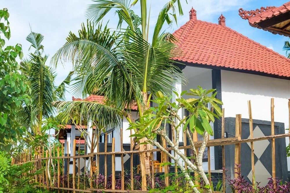 undefined Selumbung Ocean View Bungalow