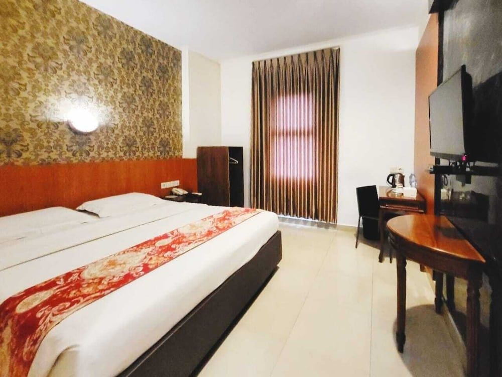 Marilyn Hotel Serpong Deluxe Double Room 2