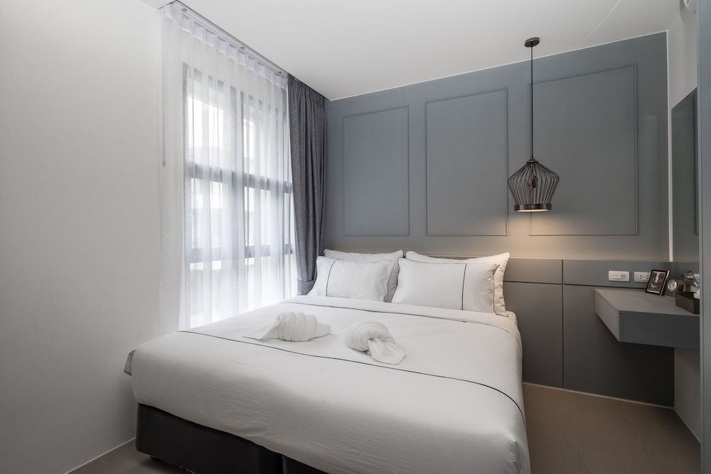 Palmyrah Surin Beach Residence 1 Bedroom City View 6