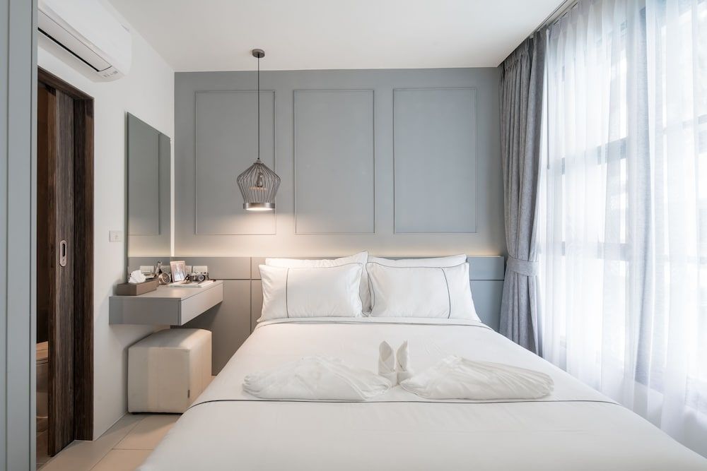 undefined Palmyrah Surin Beach Residence 9