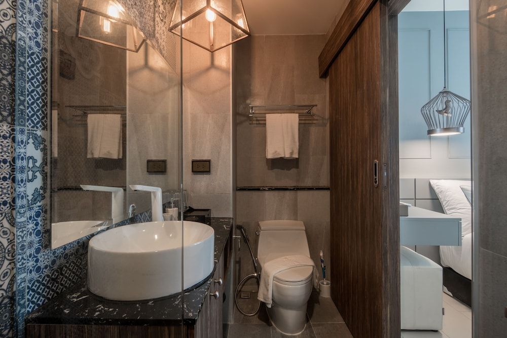 Palmyrah Surin Beach Residence 1 Bedroom City View 10