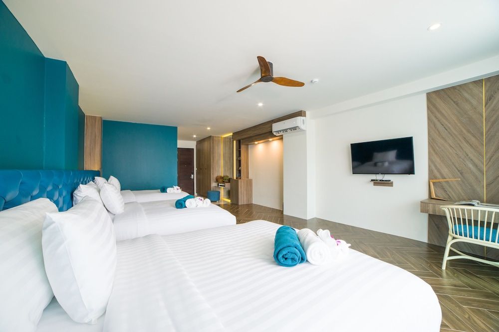 Oceana Resort Phuket Premium Triple Room