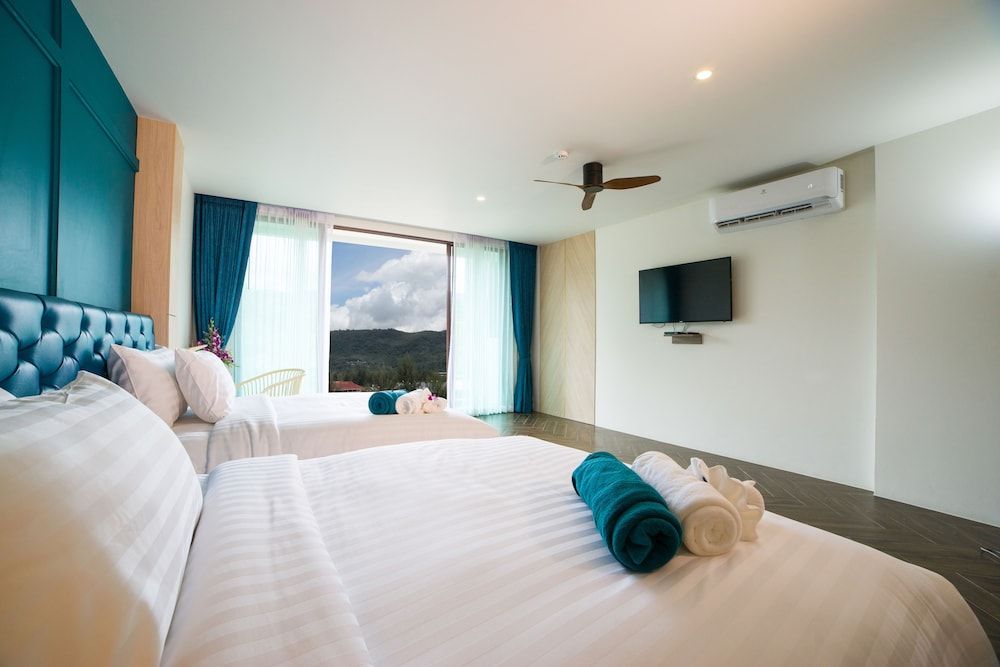 Oceana Resort Phuket Premium Deluxe Suite 8