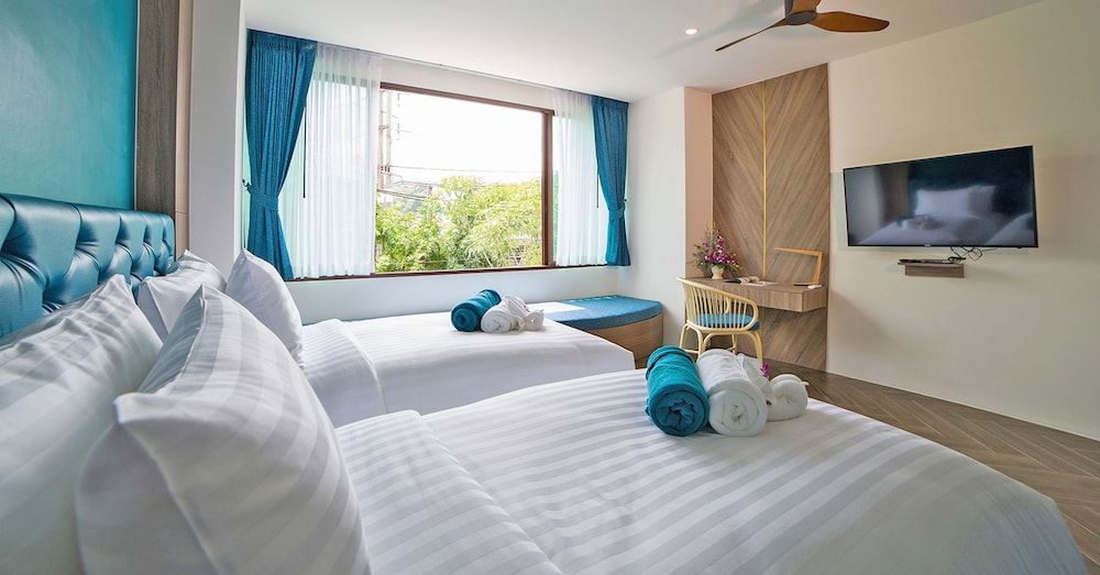 Deluxe Twin Room