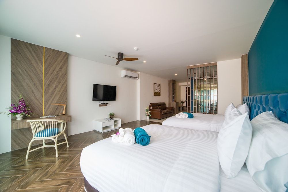 Oceana Resort Phuket Premium Deluxe Suite 5