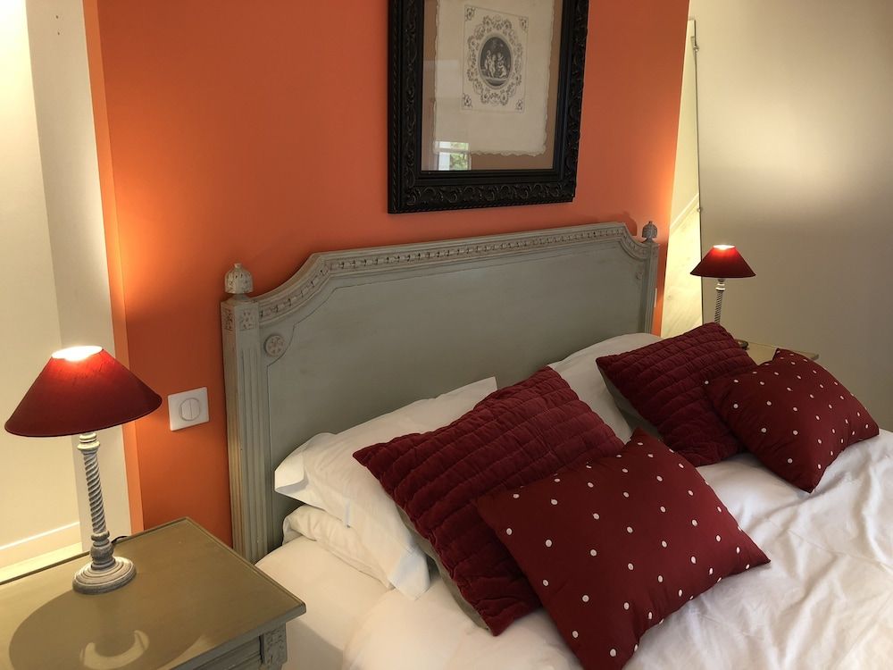 Romantic Cottage, 1 Bedroom, Terrace, Pool View