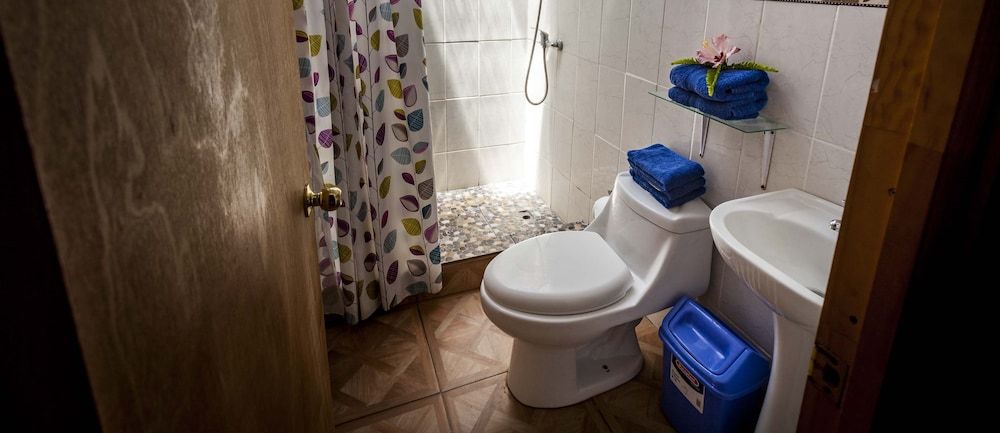 Keuhenua Hostal Family Room, Terrace, Partial Ocean View 6