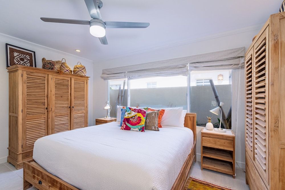 House (4 Bedrooms)