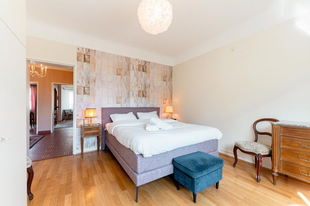 undefined Charming Stay Fast WiFi Full Kitchen 3