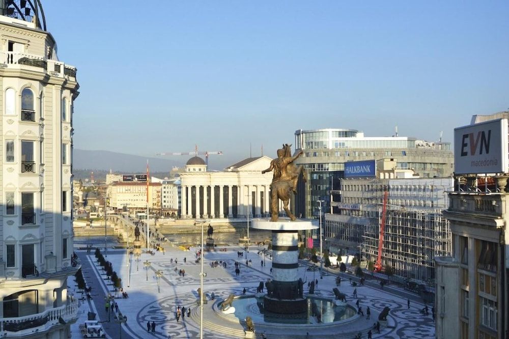 Room-hotel Square Macedonia Room, 4 Bedrooms, Terrace 18