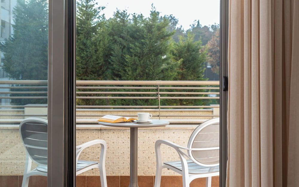 Garabagh Resort & Spa Naftalan Junior King Room 3