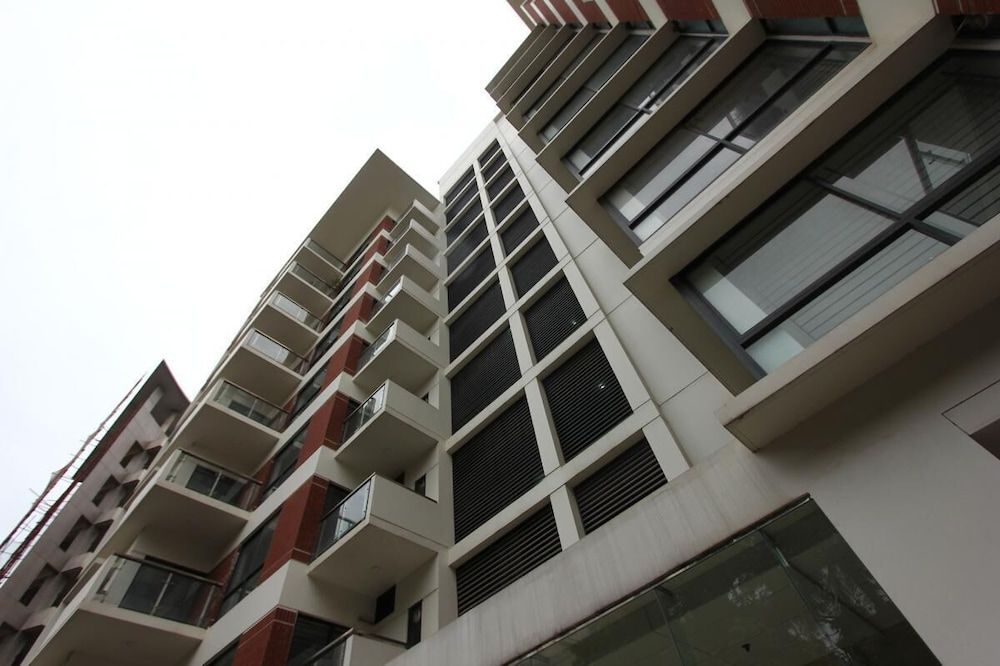 undefined Spring Hill Apartments 2