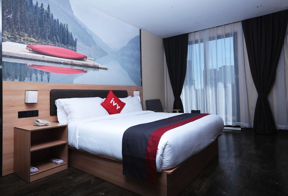 Ivy Hotel Addis Ababa Deluxe Double Room 3