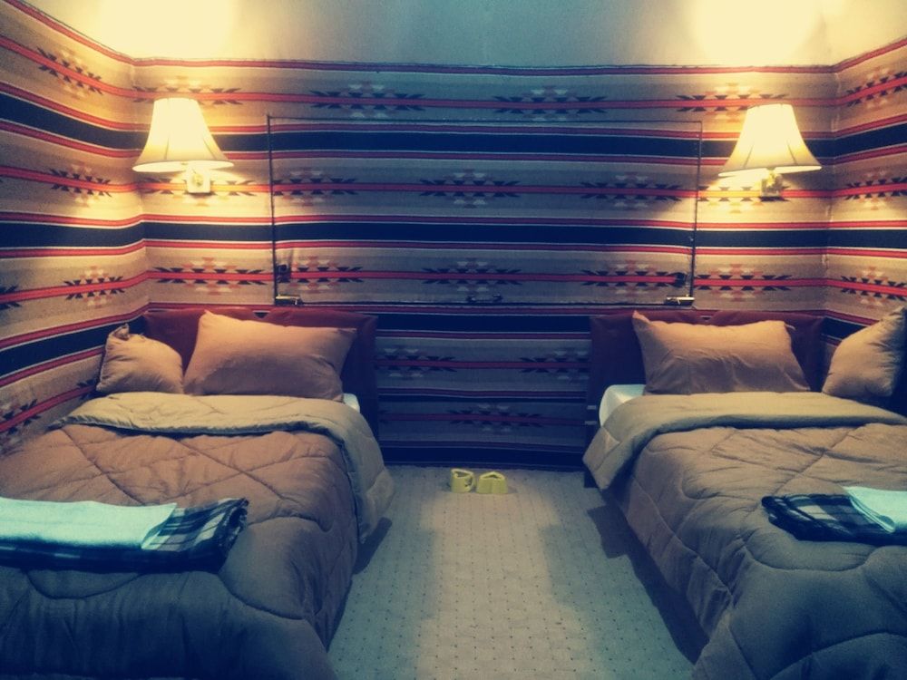 Yalla Rum Campsite Panoramic Shared Dormitory, Women only, Fireplace, Mountain View 2