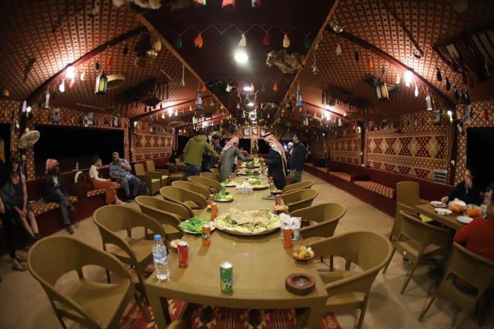 undefined Alamer Hostel Camp 4