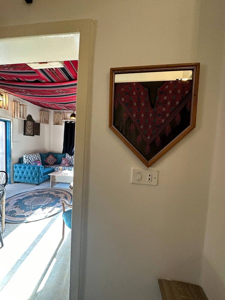 undefined Antica Old Apartment Al-lwebdeh 9
