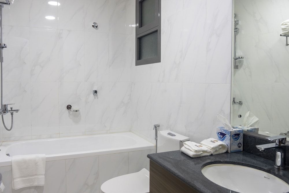 The Plaza Hotel and Resort Junior Suite 5