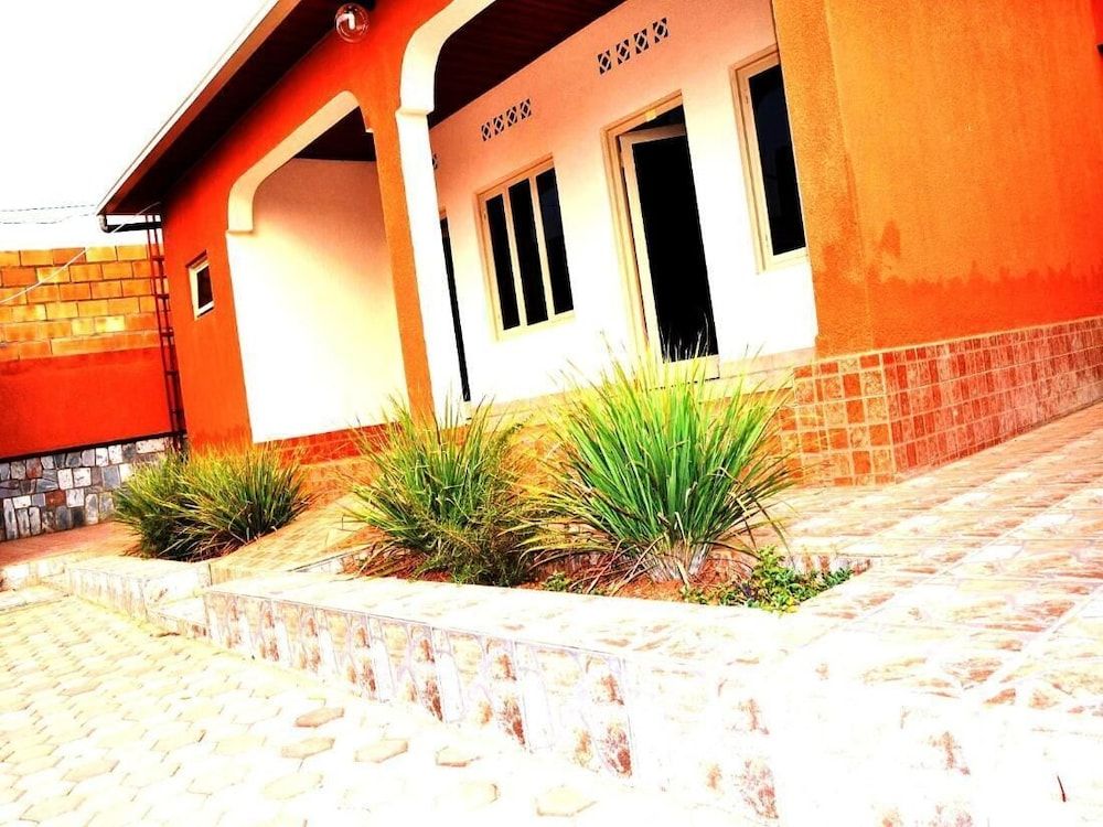 undefined Martin Aviator Hotel 4