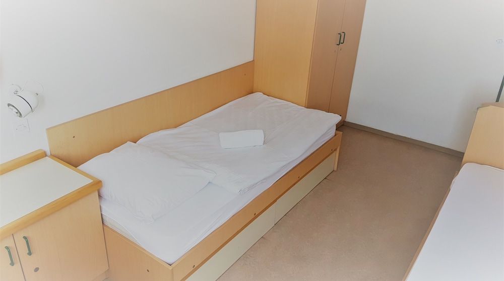 Summer Residence - Hostel Basic Shared Dormitory 3