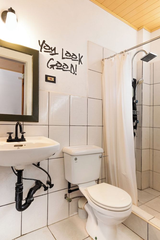 Eco Park Inn Apartment, 1 Queen Bed 2