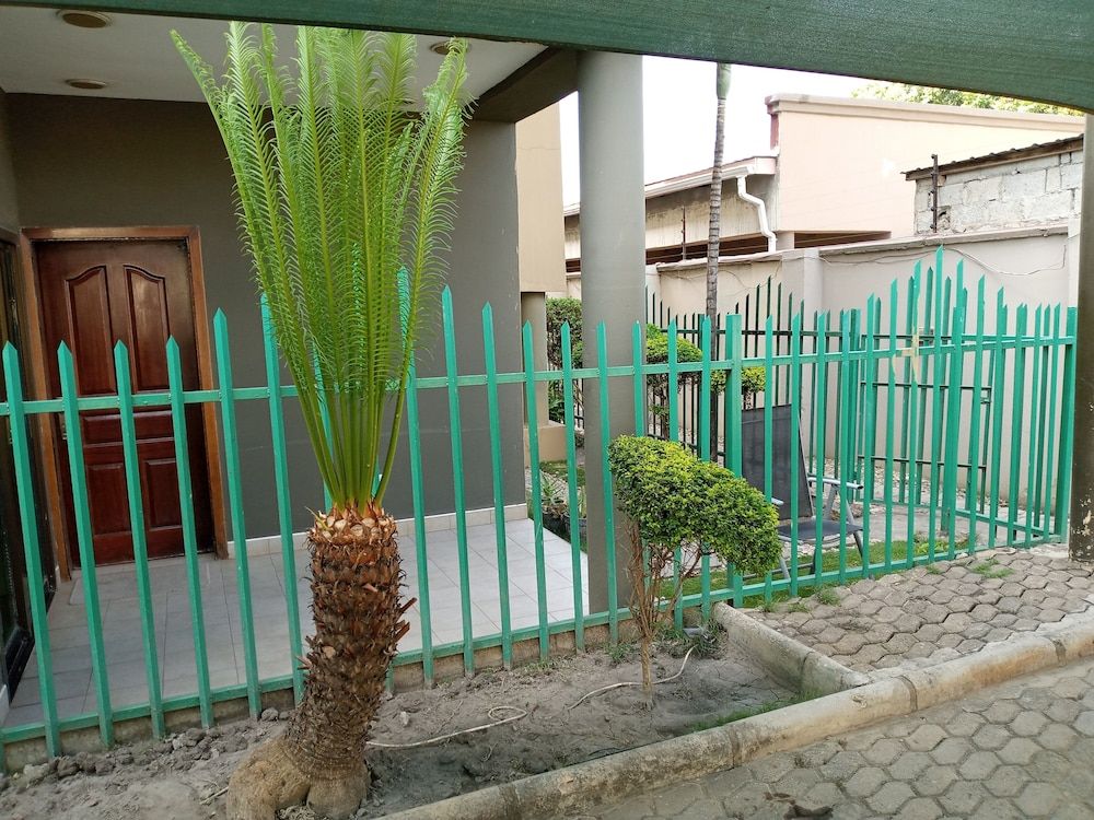 undefined Executive Fully Furnished Apartment Close to Amenities In Massmedia No001 9