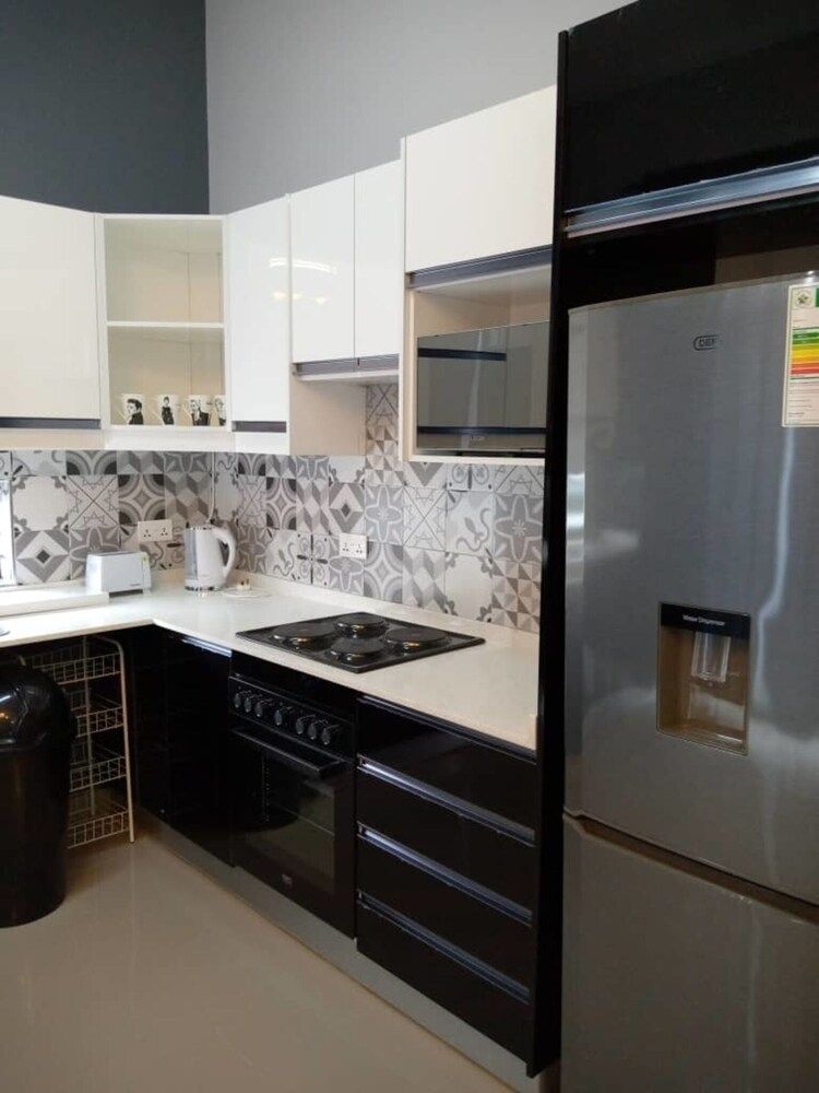 undefined 2 Bedrooms House in Heart of Kalundu 10