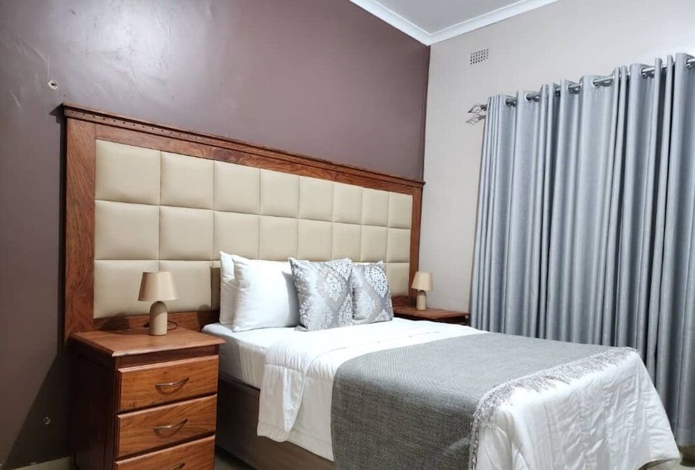 The Princess Guest House Executive Double Room 2