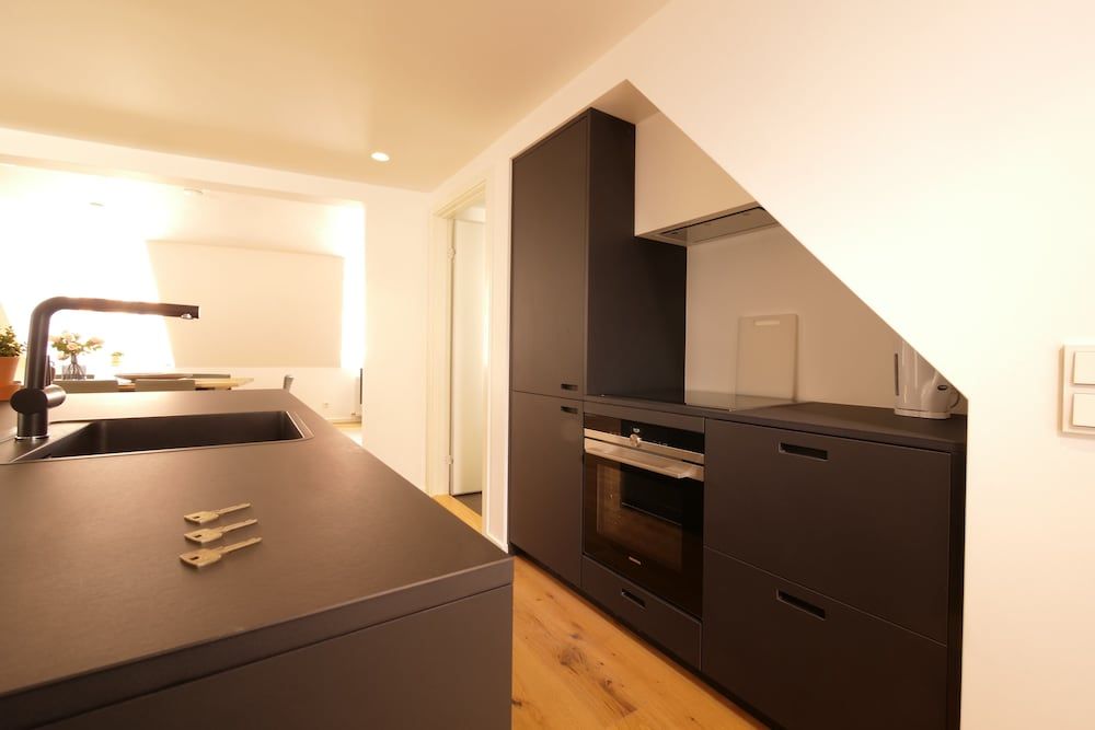 Rent a place 5 City Apartment, 4 Bedrooms 21