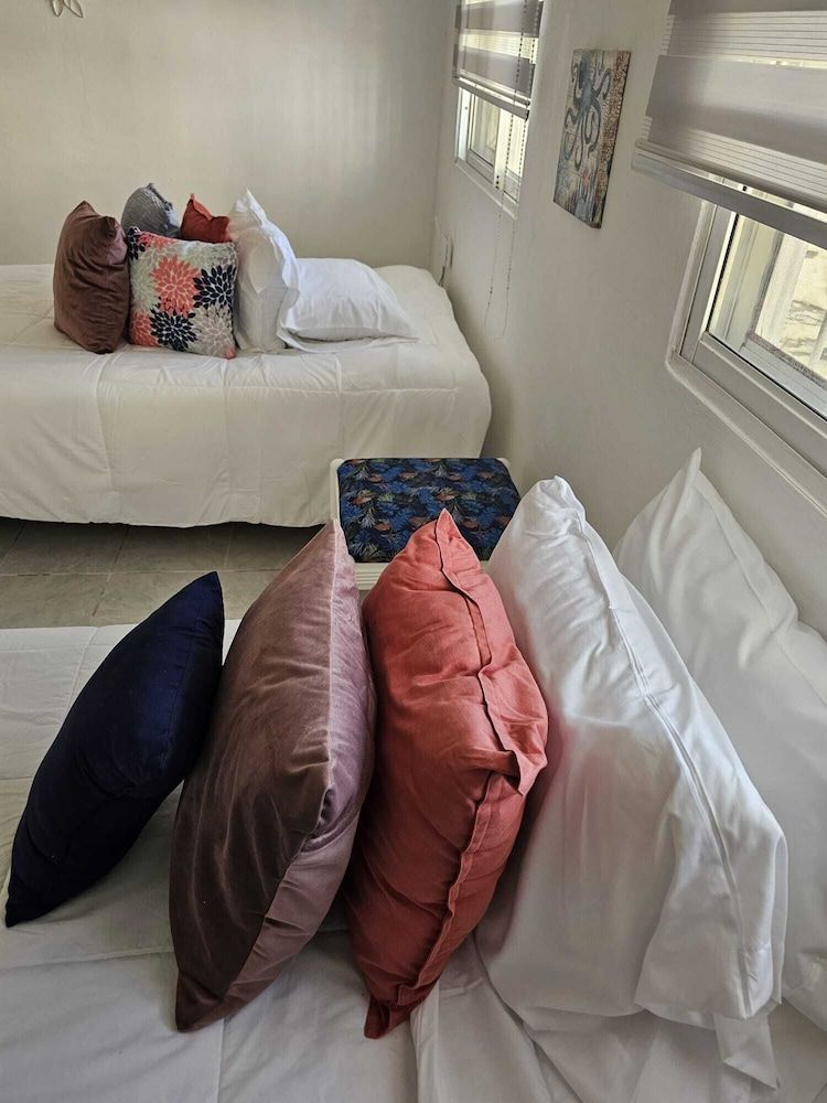 Signature Suite