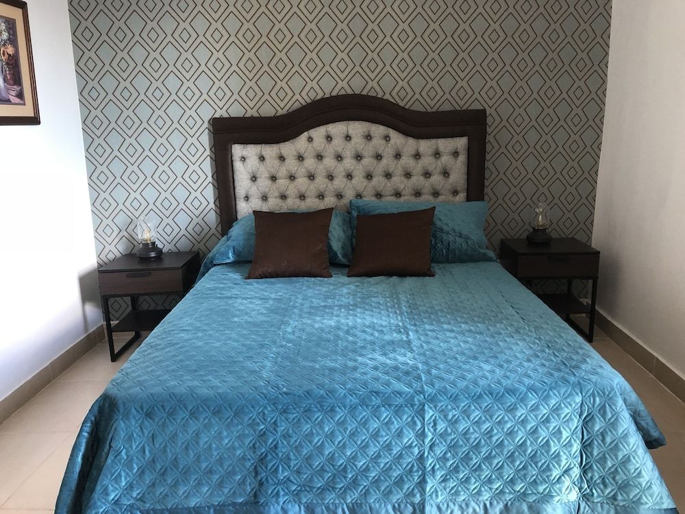 Family Apartment, 3 Bedrooms, Balcony, River View