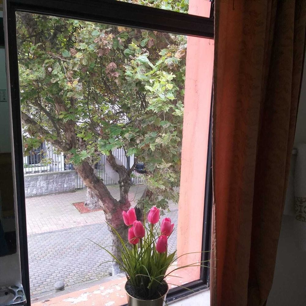 Hostal Whipala Double Room, City View 5